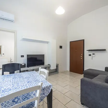 Maison Marisa, By Short Holidays Apartment